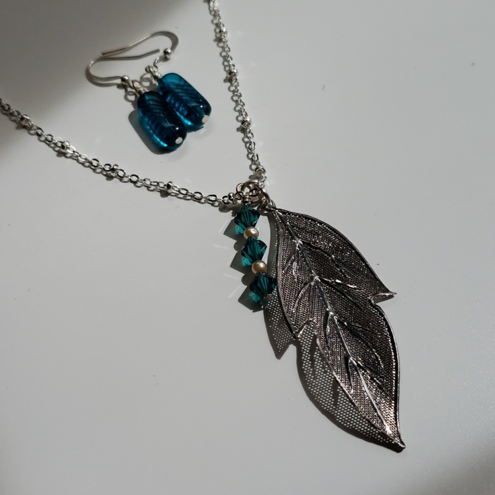 Silver Feather Necklace and Earrings